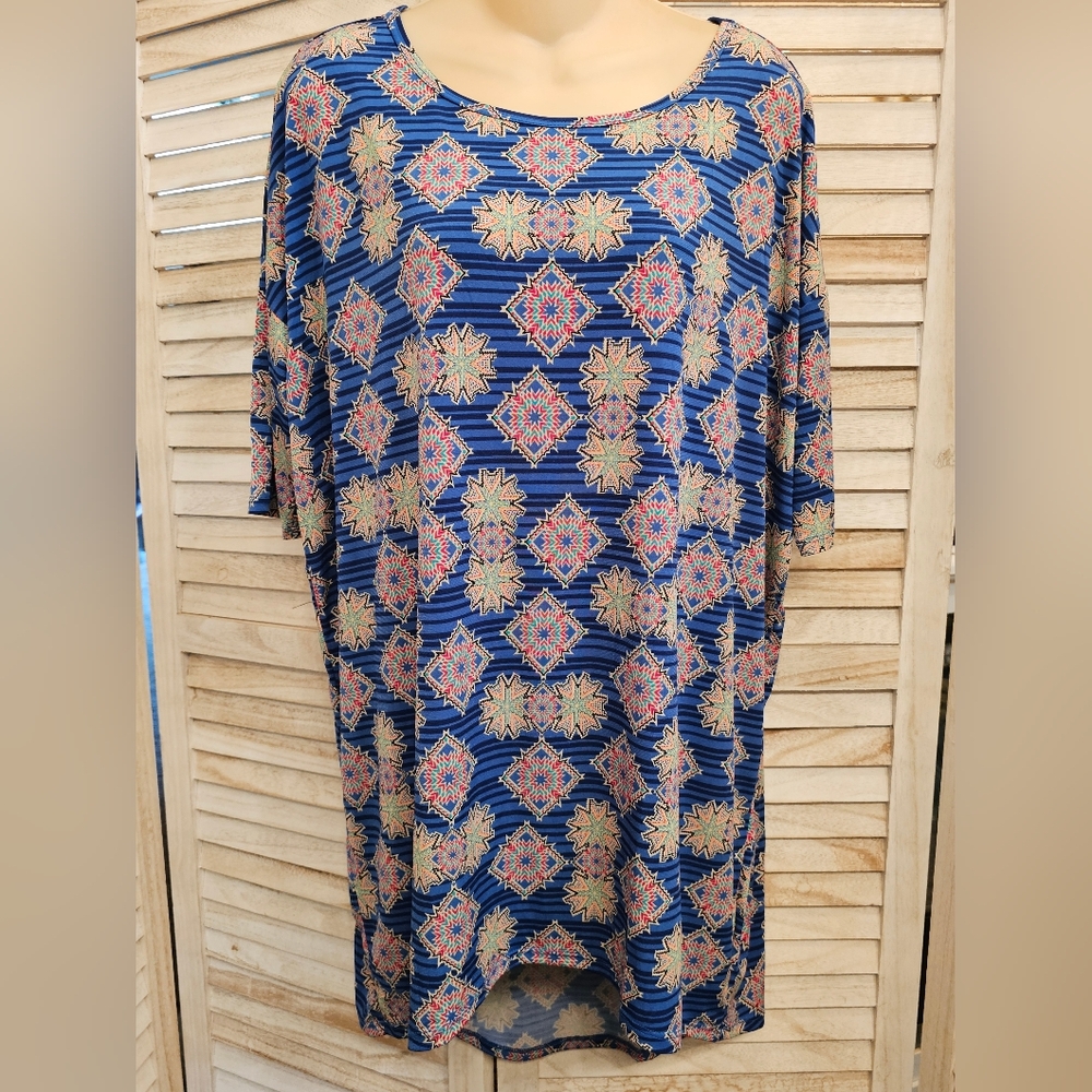 LuLaRoe Women's Oversized Tunic Shirt Top sz M NWOT